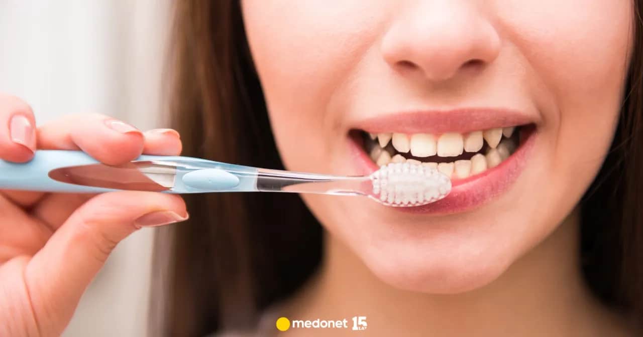 Poznaj prawdę o usuwaniu kamienia: Co działa, a co szkodzi?